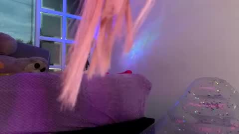 Snapshot of evangelyne1 chatting on 02-26-25, 04:14 Evangelyne online show from 02-26-25, 04:14