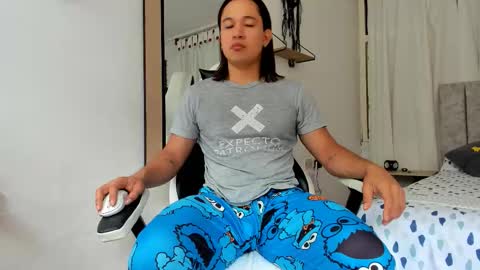 Evan online show from 11-01-25, 03:47