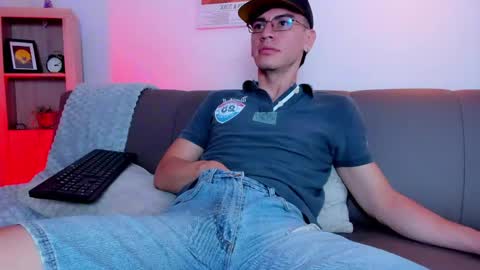 Evans Lubov online show from 05-23-26, 01:26
