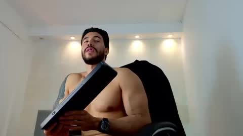 Snapshot of evans_opry1 chatting on 03-13-26, 11:44 E V A N S online show from 03-13-26, 11:44