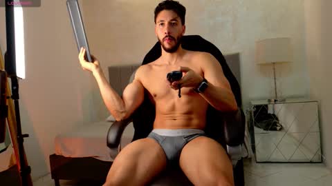 Snapshot of evans_opry1 chatting on 03-28-26, 12:32 E V A N S online show from 03-28-26, 12:32