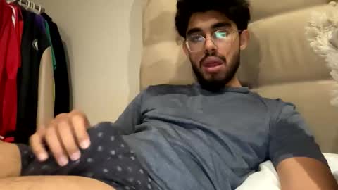 Snapshot of evansjacob chatting on 11-04-25, 12:10 evansjacob online show from 11-04-25, 12:10