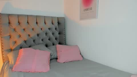 Eva Olimpo online show from 11-27-25, 08:22