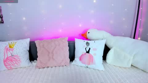 Adelina online show from 04-02-26, 04:43