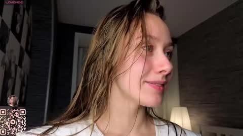 Eva online show from 10-21-25, 07:14