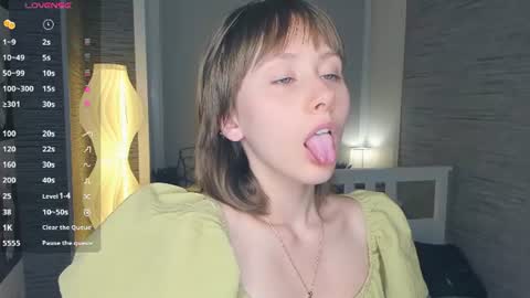 Snapshot of evas_soul chatting on 06-30-26, 07:26 Eva online show from 06-30-26, 07:26