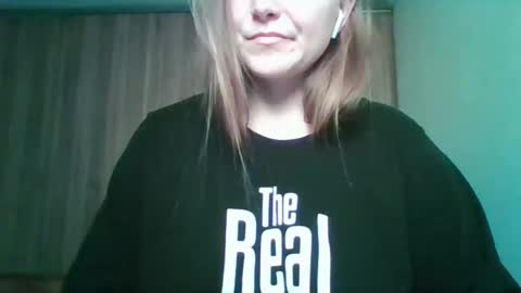 evasapples2026 online show from 02-25-26, 07:12