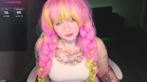 EvaTheWitcher online show from 07-01-26, 01:07