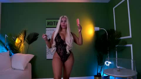 Eva online show from 05-17-26, 10:00