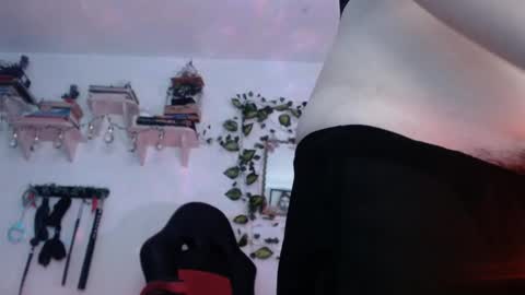 Eve Blue  friends. IG eve blue77 TW EveBlue 1 OF eveblue7 online show from 03-11-25, 05:05