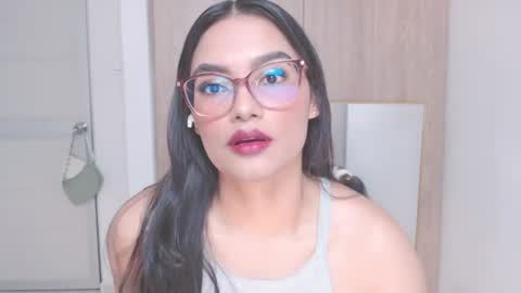 Snapshot of eve_rox18 chatting on 06-24-26, 11:48 Eve Rox18 online show from 06-24-26, 11:48