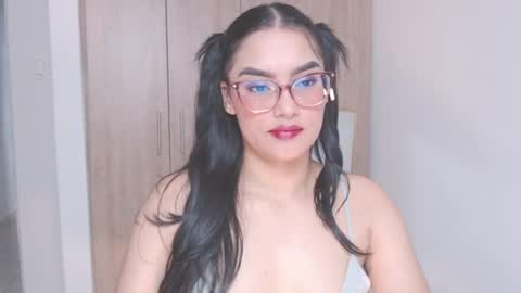 Snapshot of eve_rox18 chatting on 06-28-26, 08:48 Eve Rox18 online show from 06-28-26, 08:48