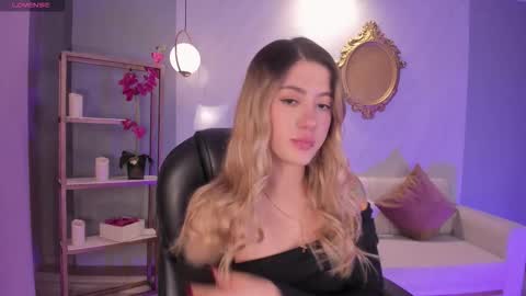 Eve  online show from 09-19-25, 06:19