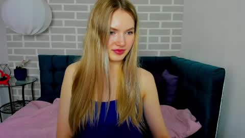 Eveline online show from 04-24-26, 08:50