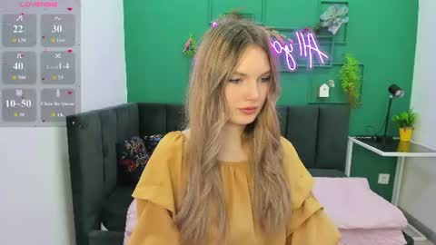 Snapshot of evelineamore chatting on 06-16-26, 08:50 Eveline online show from 06-16-26, 08:50