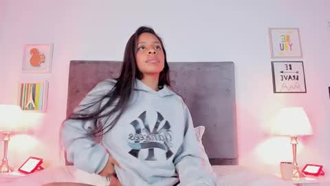 evelyn ebony online show from 01-02-25, 09:33