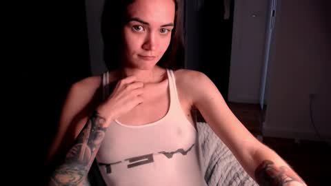 Evelyn online show from 09-19-25, 01:45