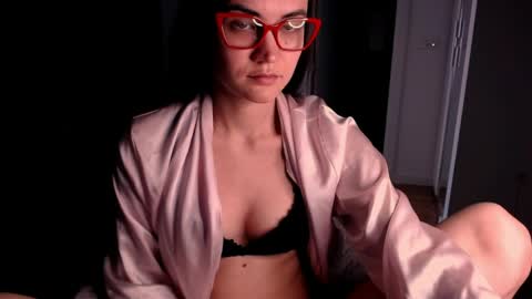 Evelyn online show from 04-17-26, 09:34