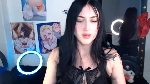 Snapshot of evelyn_sheeran chatting on 07-11-26, 04:26 Julieta online show from 07-11-26, 04:26