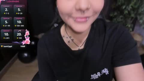  Evelyn  online show from 02-07-26, 11:36