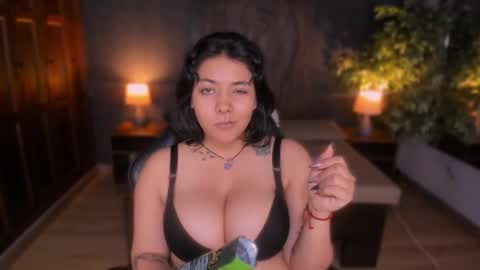  Evelyn  online show from 03-11-26, 11:49