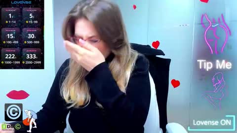 evelyne_rose online show from 03-19-26, 06:17