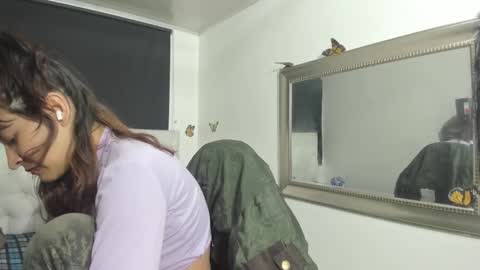 Evelyne online show from 10-10-25, 02:43