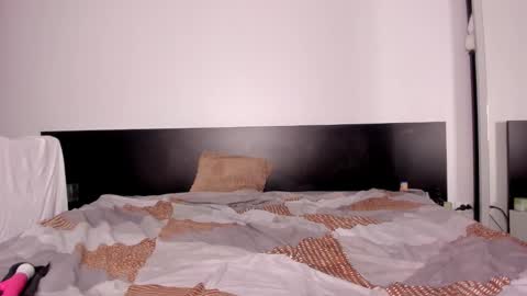 Evelyne online show from 10-17-25, 09:50