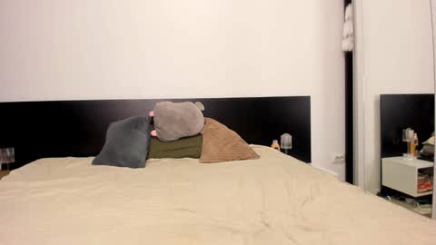 Evelyne online show from 03-02-26, 10:05