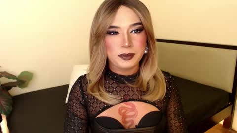 BEST OF BOTH WORLD online show from 12-19-25, 05:20