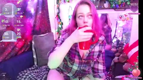 Evie online show from 12-20-24, 06:35