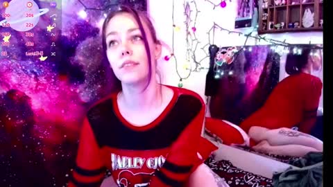 Evie online show from 02-27-25, 12:56