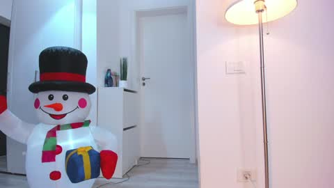 Sensation Body online show from 12-22-24, 09:55