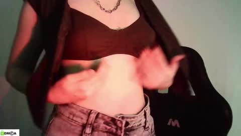 Renesme White Im here from Monday to Friday online show from 04-28-26, 01:26