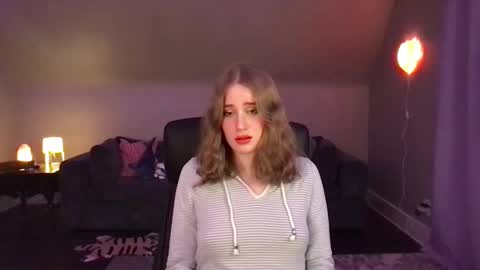 Evie3 online show from 12-09-24, 05:29