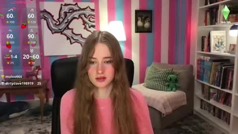 Snapshot of eviecam chatting on 05-30-26, 07:33 Evie3 online show from 05-30-26, 07:33