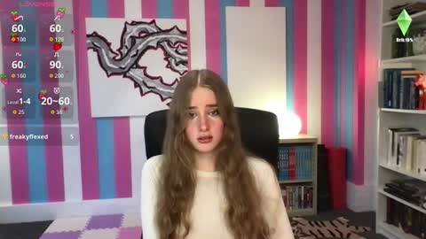 Snapshot of eviecam chatting on 07-13-26, 08:44 Evie3 online show from 07-13-26, 08:44