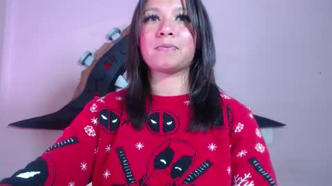 Snapshot of evybubbles_ chatting on 12-02-25, 03:51 Im Evy online show from 12-02-25, 03:51