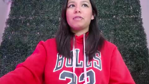 Snapshot of evybubbles_ chatting on 02-21-26, 10:27 Im Evy online show from 02-21-26, 10:27