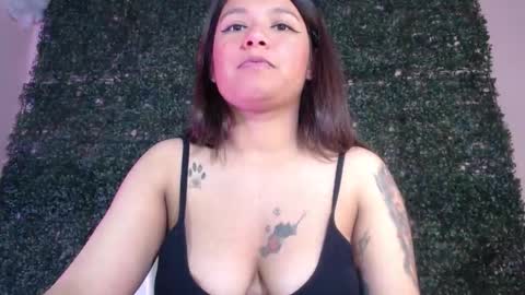 Snapshot of evybubbles_ chatting on 02-27-26, 06:41 Im Evy online show from 02-27-26, 06:41