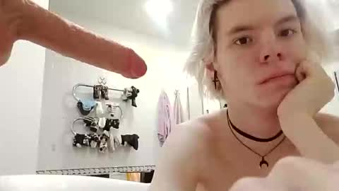 Snapshot of ex1dra06 chatting on 04-03-26, 07:17 Essa online show from 04-03-26, 07:17