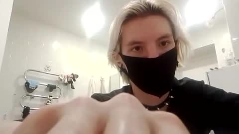 Snapshot of ex1dra06 chatting on 04-16-26, 05:41 Essa online show from 04-16-26, 05:41