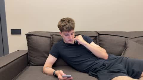 exclusiveflexboy online show from 07-08-26, 08:57