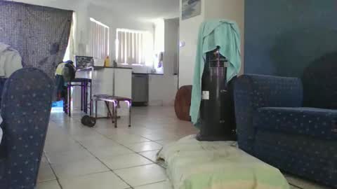 exhibitionnude online show from 01-08-26, 10:01