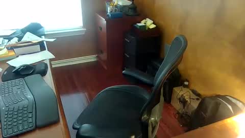 Snapshot of exhibitman69_ldb chatting on 06-02-26, 03:58 exhibitman69_ldb online show from 06-02-26, 03:58
