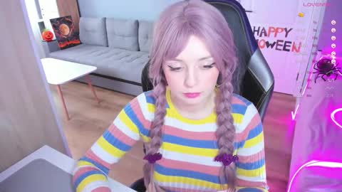  Amy  online show from 11-02-25, 11:45