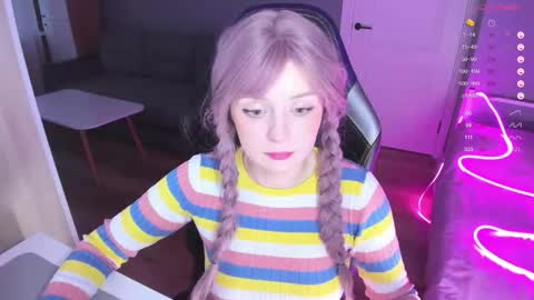  Amy  online show from 12-01-25, 12:43