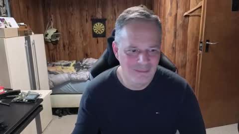 Snapshot of exibe1219 chatting on 01-15-25, 12:04 exibe1219 online show from 01-15-25, 12:04