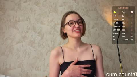 Snapshot of existencee chatting on 05-29-26, 11:08 Anna online show from 05-29-26, 11:08