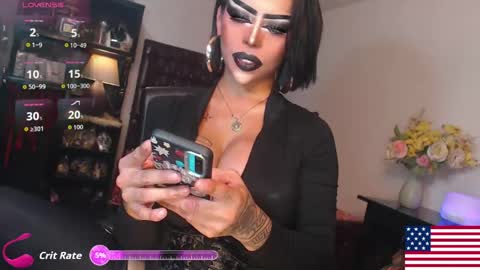 Snapshot of exotic_cassy chatting on 06-01-26, 11:39 cassie online show from 06-01-26, 11:39